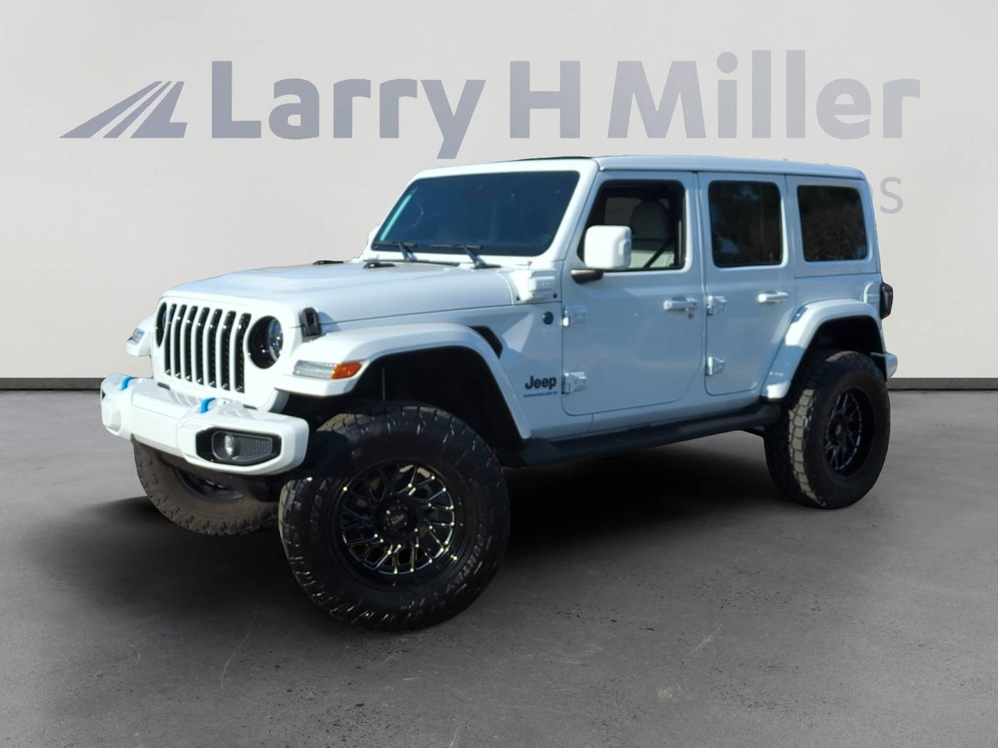 2023 Jeep Wrangler Sahara High Altitude 4xe — SUV — 28,370 mi — Avondale, AZ