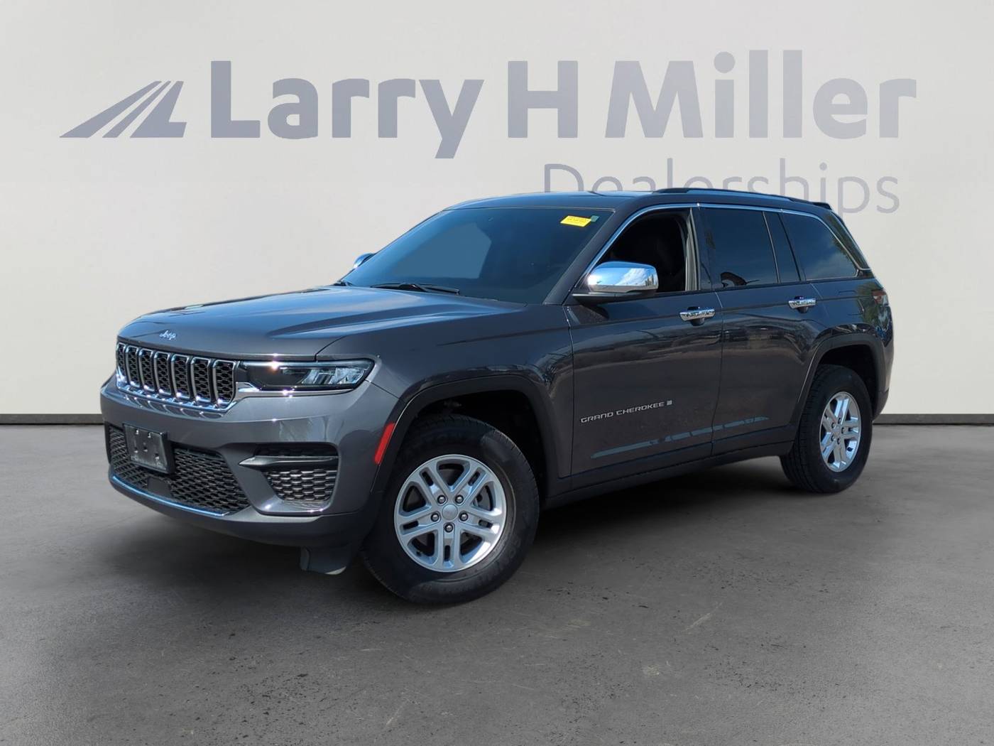 2023 Jeep Grand Cherokee Laredo — SUV — 56,818 mi — Avondale, AZ
