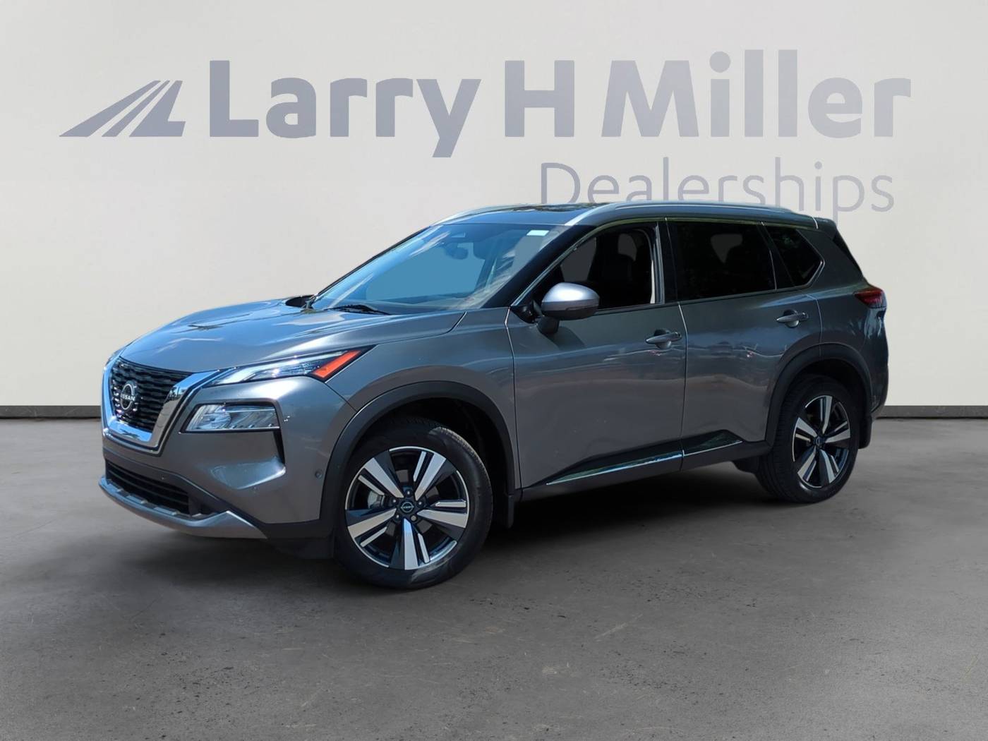 2023 Nissan Rogue SL — SUV — 28,506 mi — Avondale, AZ