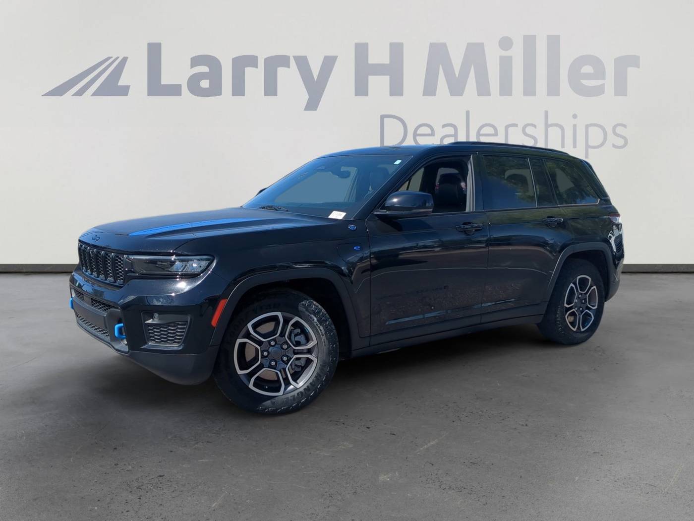 2022 Jeep Grand Cherokee Trailhawk 4xe — SUV — 42,100 mi — Avondale, AZ