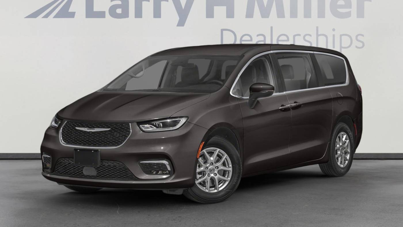 2023 Chrysler Pacifica Touring L — Minivan — 57,314 mi — Avondale, AZ