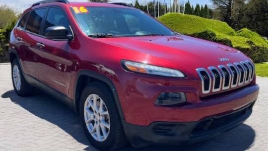 2016 Jeep Cherokee Sport — SUV — 125,420 mi — Tucson, AZ