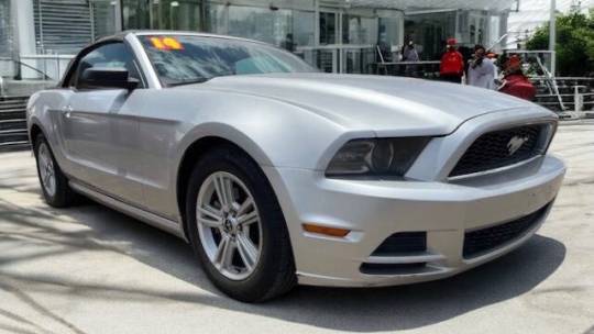 2014 Ford Mustang V6 — Convertible — 107,500 mi — Tucson, AZ