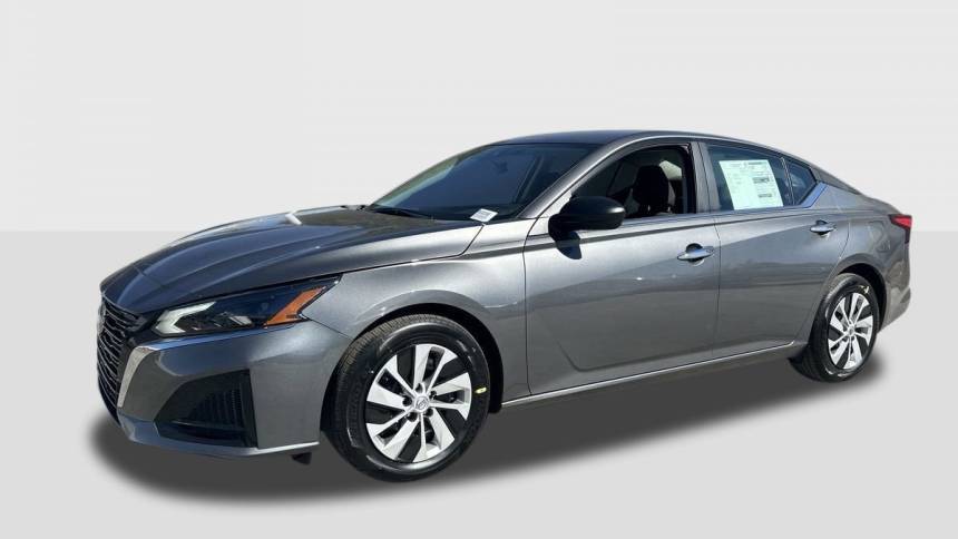 2024 Nissan Altima S — Sedan — 17,872 mi — Cerritos, CA