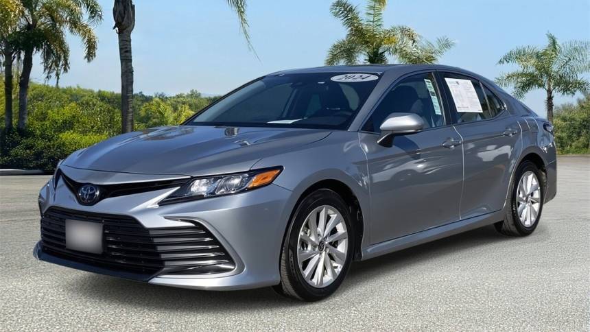 2024 Toyota Camry LE — Sedan — 24,364 mi — Cerritos, CA