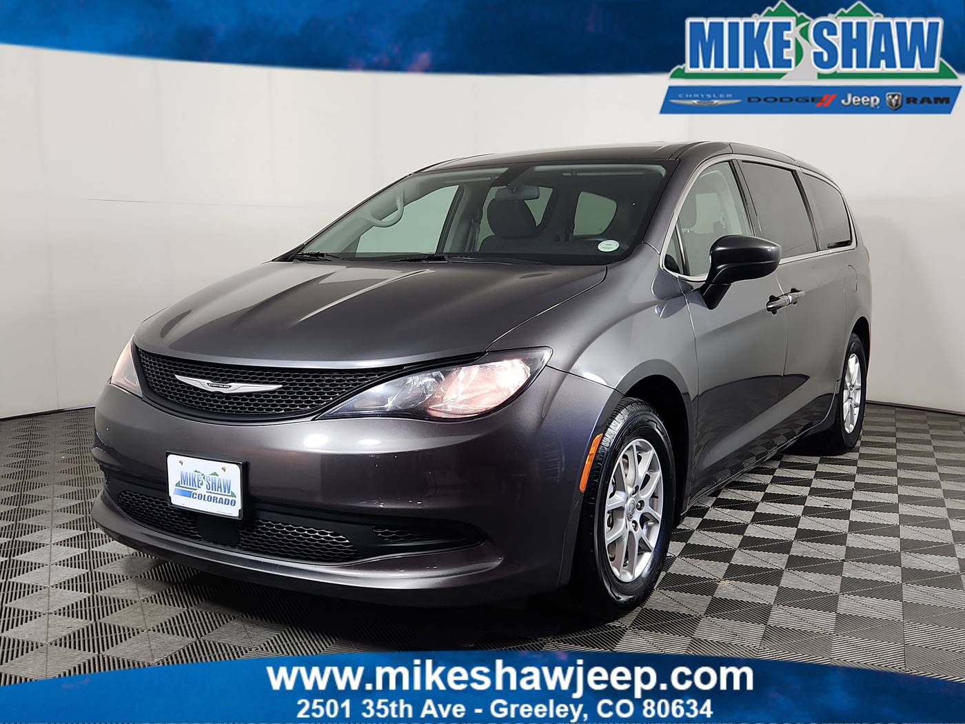 2022 Chrysler Voyager LX — Minivan — 53,182 mi — Greeley, CO