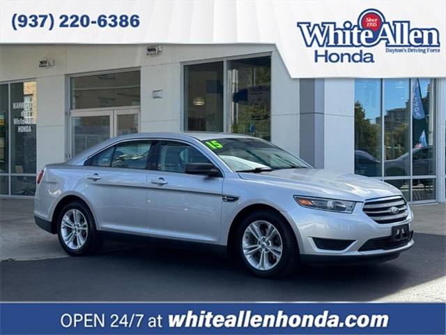 2015 Ford Taurus SE — Sedan — 111,108 mi — Dayton, OH