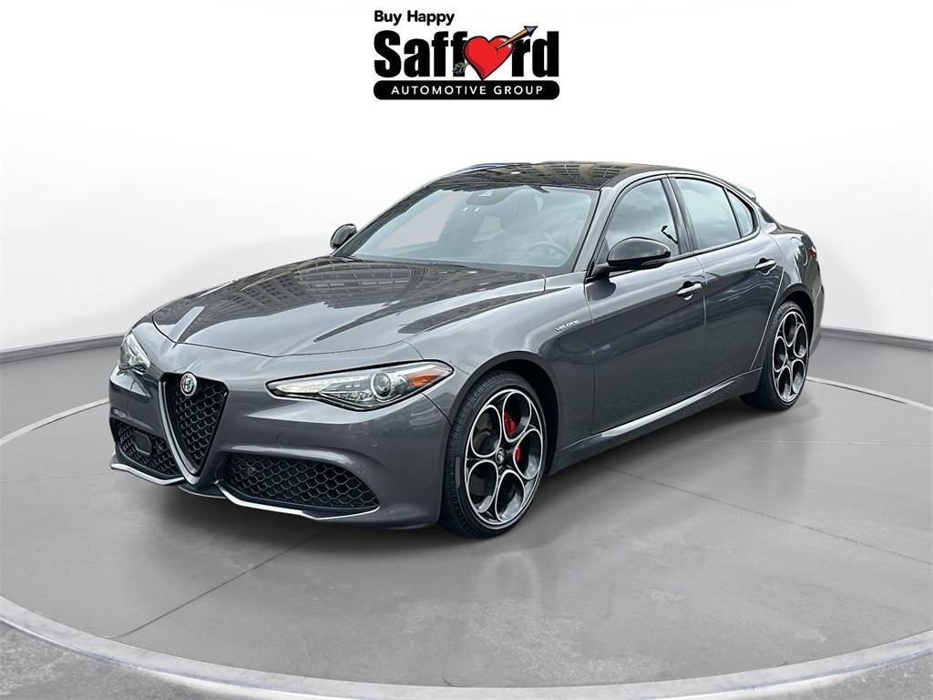 2022 Alfa Romeo Giulia Veloce — Sedan — 13,941 mi — Vienna, VA