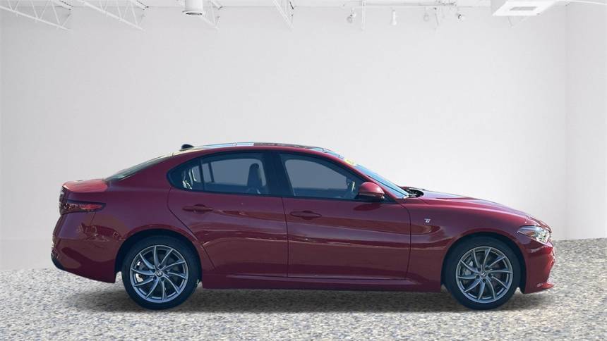 2022 Alfa Romeo Giulia Ti — Sedan — 25,468 mi — Vienna, VA