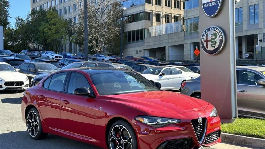 2024 Alfa Romeo Giulia Ti — Sedan — 4,576 mi — Vienna, VA
