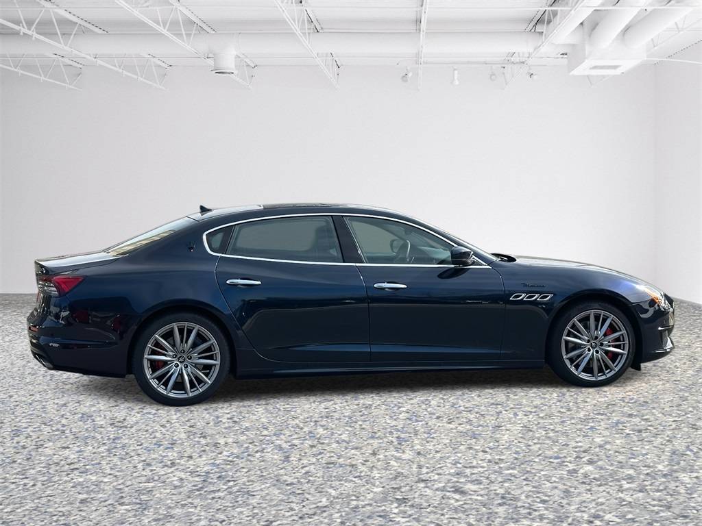 2022 Maserati Quattroporte Modena Q4 — Sedan — 19,081 mi — Vienna, VA