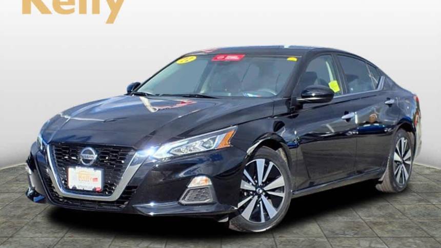 2022 Nissan Altima SV — Sedan — 30,738 mi — Lynnfield, MA