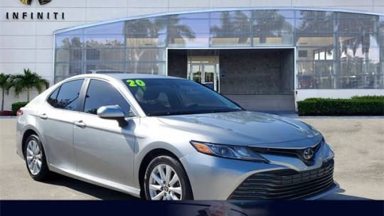 2020 Toyota Camry LE — Sedan — 40,900 mi — Coconut Creek, FL