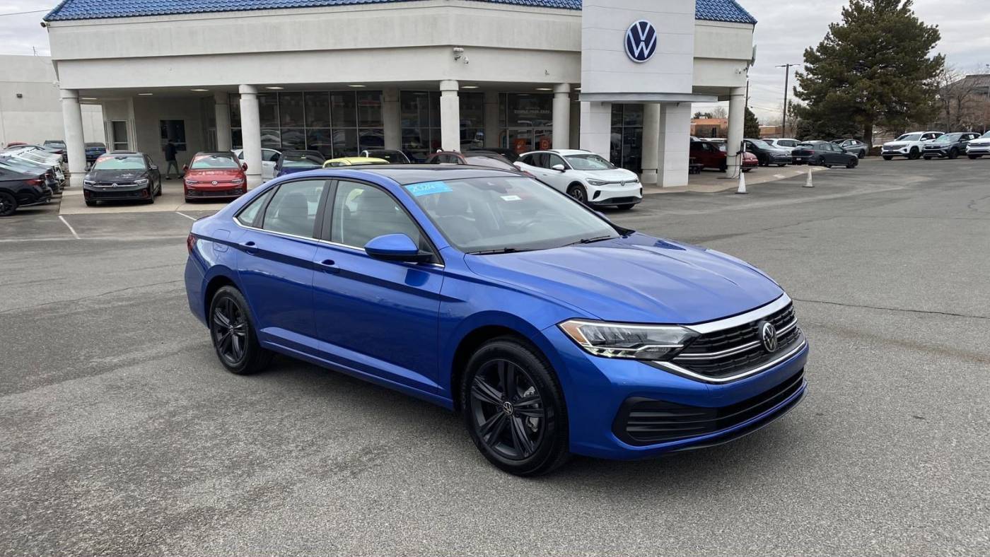 2024 Volkswagen Jetta SE — Sedan — 8,179 mi — Albuquerque, NM