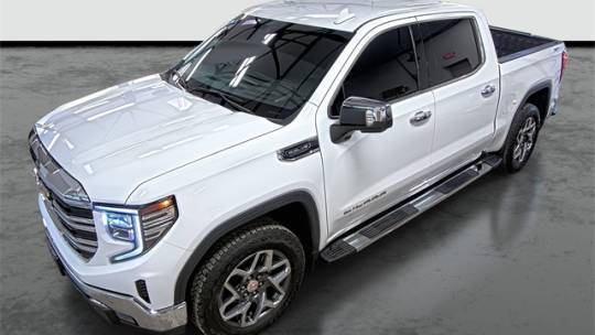 2023 GMC Sierra 1500 SLT — Pickup Truck — 22,400 mi — Santa Fe, NM