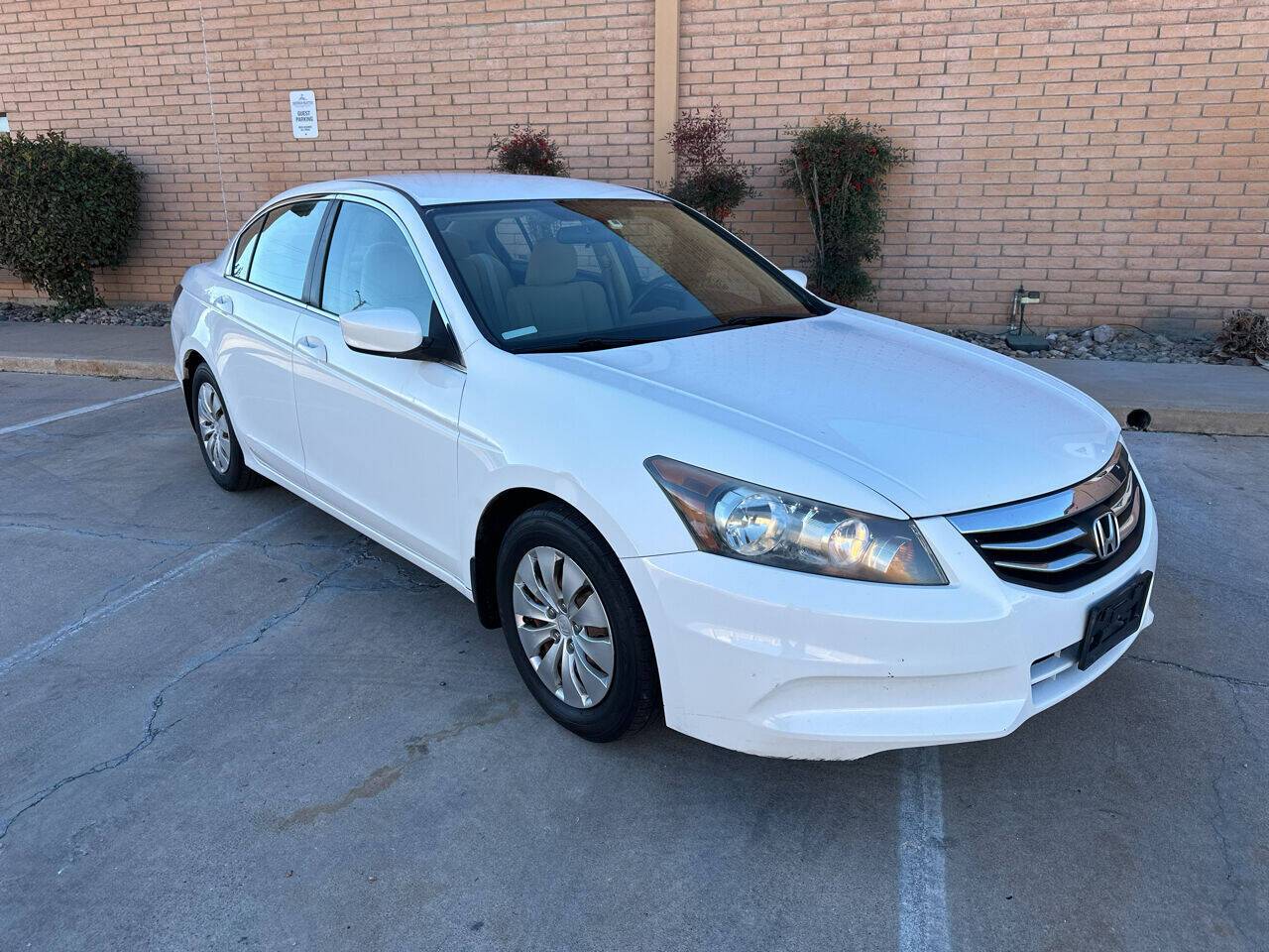 2011 Honda Accord LX — Sedan — 135,783 mi — Sierra Vista, AZ