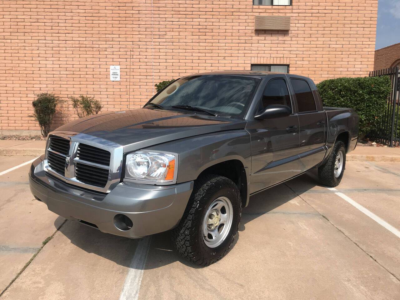 2006 Dodge Dakota ST — Pickup Truck — 171,200 mi — Sierra Vista, AZ