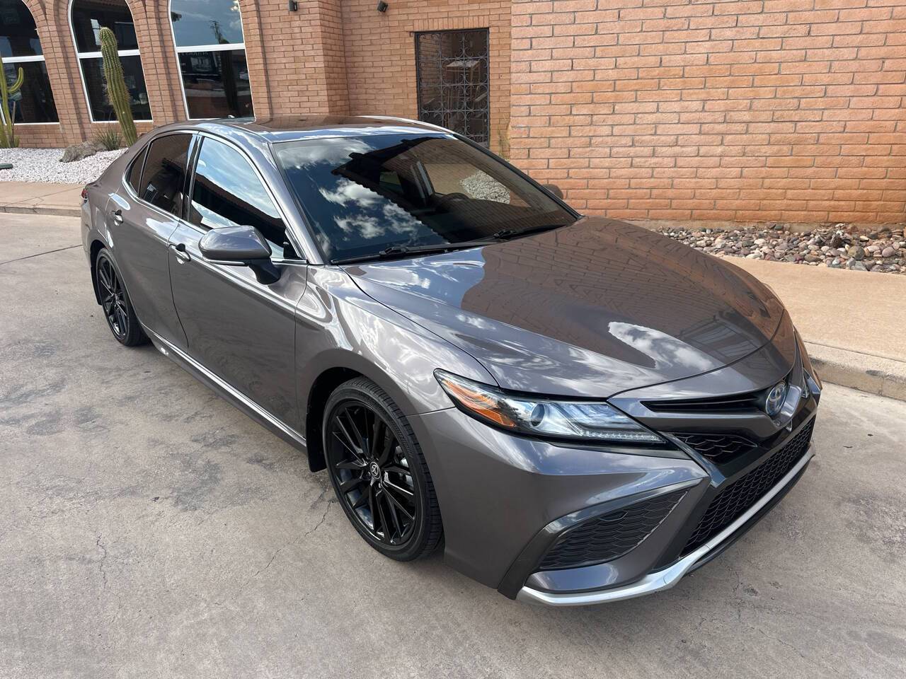 2022 Toyota Camry Hybrid XSE — Sedan — 31,565 mi — Sierra Vista, AZ