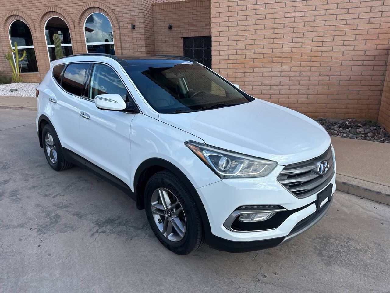 2017 Hyundai Santa Fe Sport Base — SUV — 120,360 mi — Sierra Vista, AZ