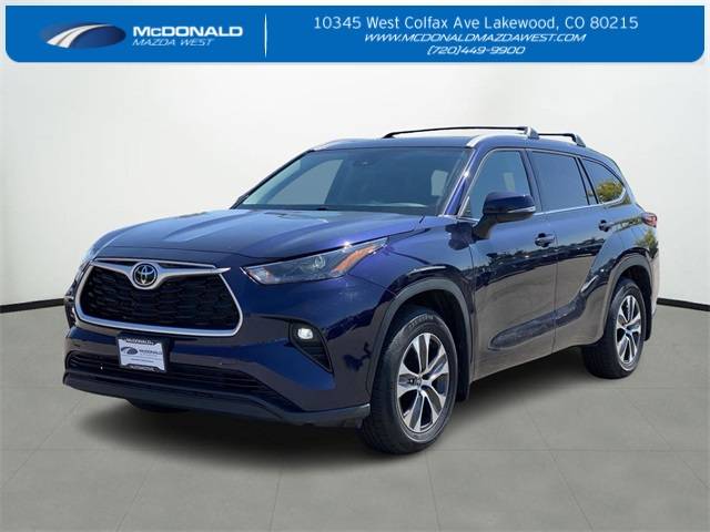 2022 Toyota Highlander XLE — SUV — 24,389 mi — Lakewood, CO