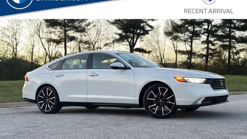 2023 Honda Accord Hybrid Touring — Sedan — 26,387 mi — Schererville, IN