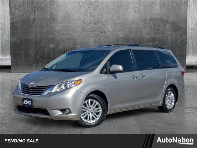 2017 Toyota Sienna XLE — Minivan — 97,510 mi — Corpus Christi, TX