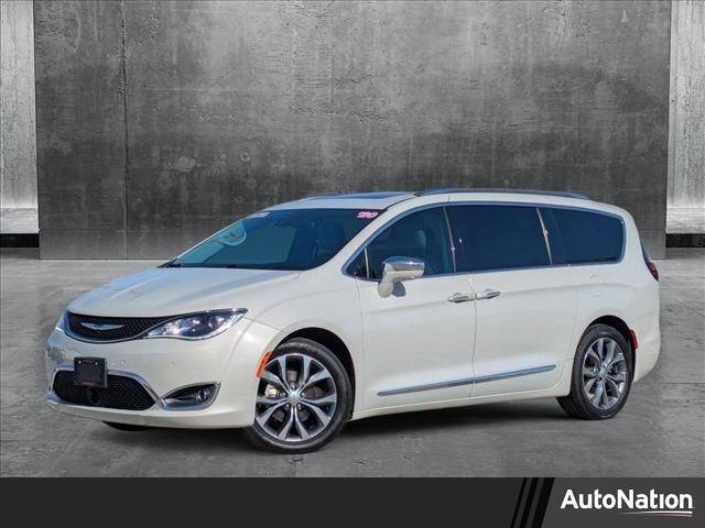 2020 Chrysler Pacifica Limited — Minivan — 61,878 mi — Corpus Christi, TX