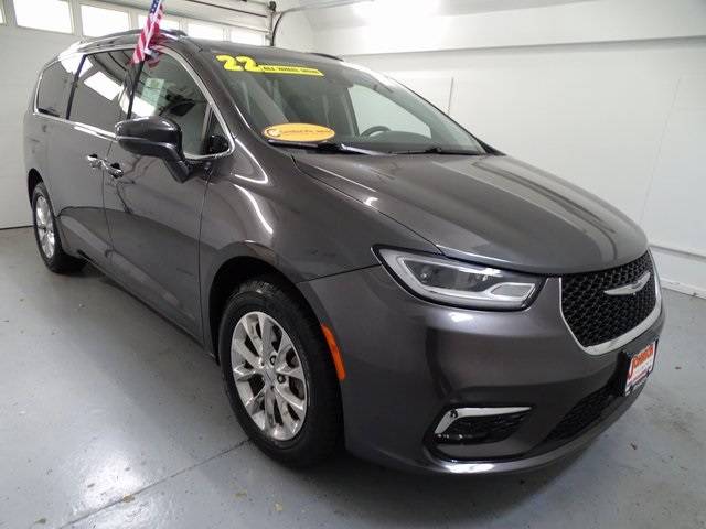 2022 Chrysler Pacifica Touring L — Minivan — 33,838 mi — Budd Lake, NJ