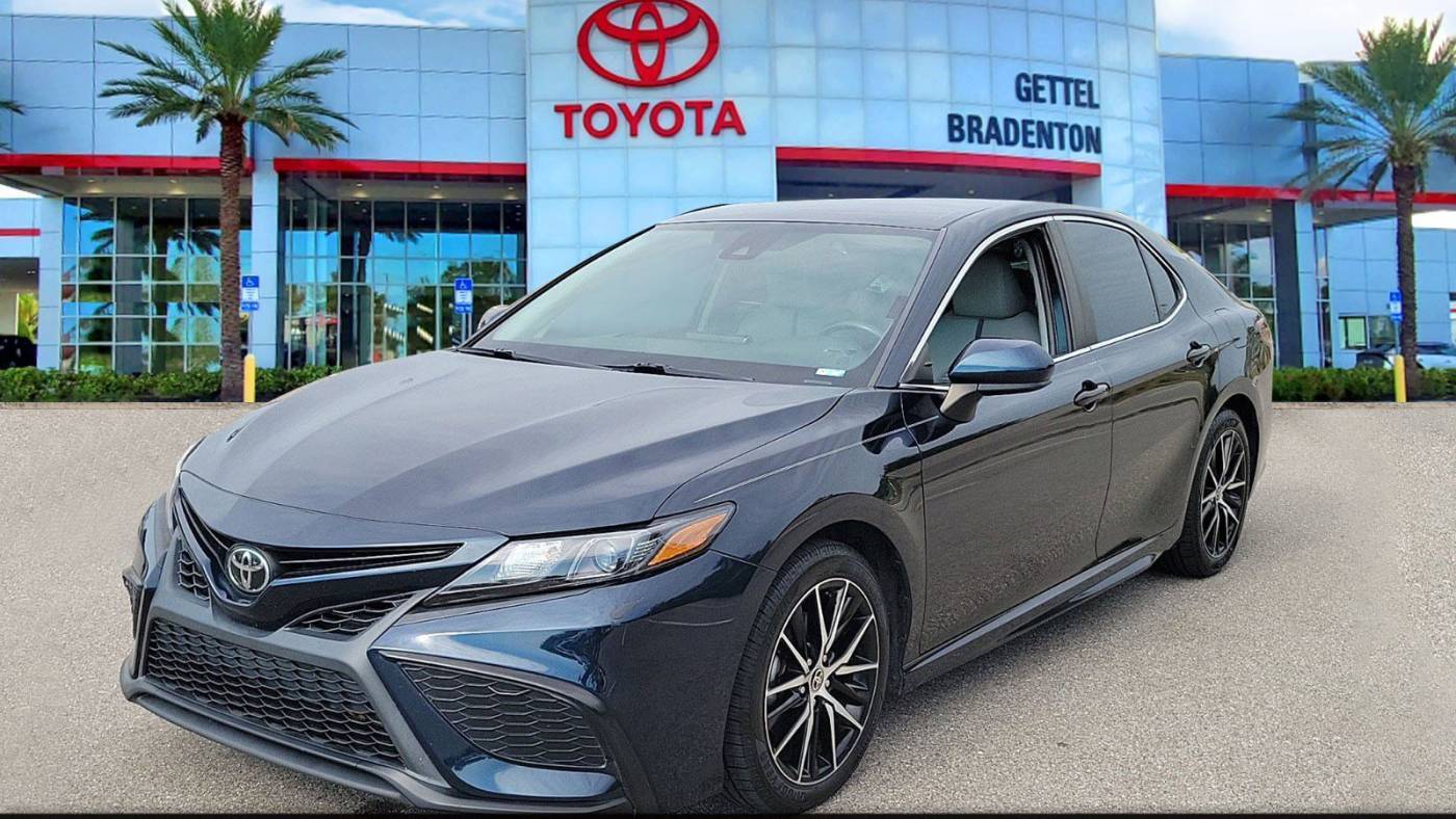 2021 Toyota Camry SE — Sedan — 47,756 mi — Bradenton, FL
