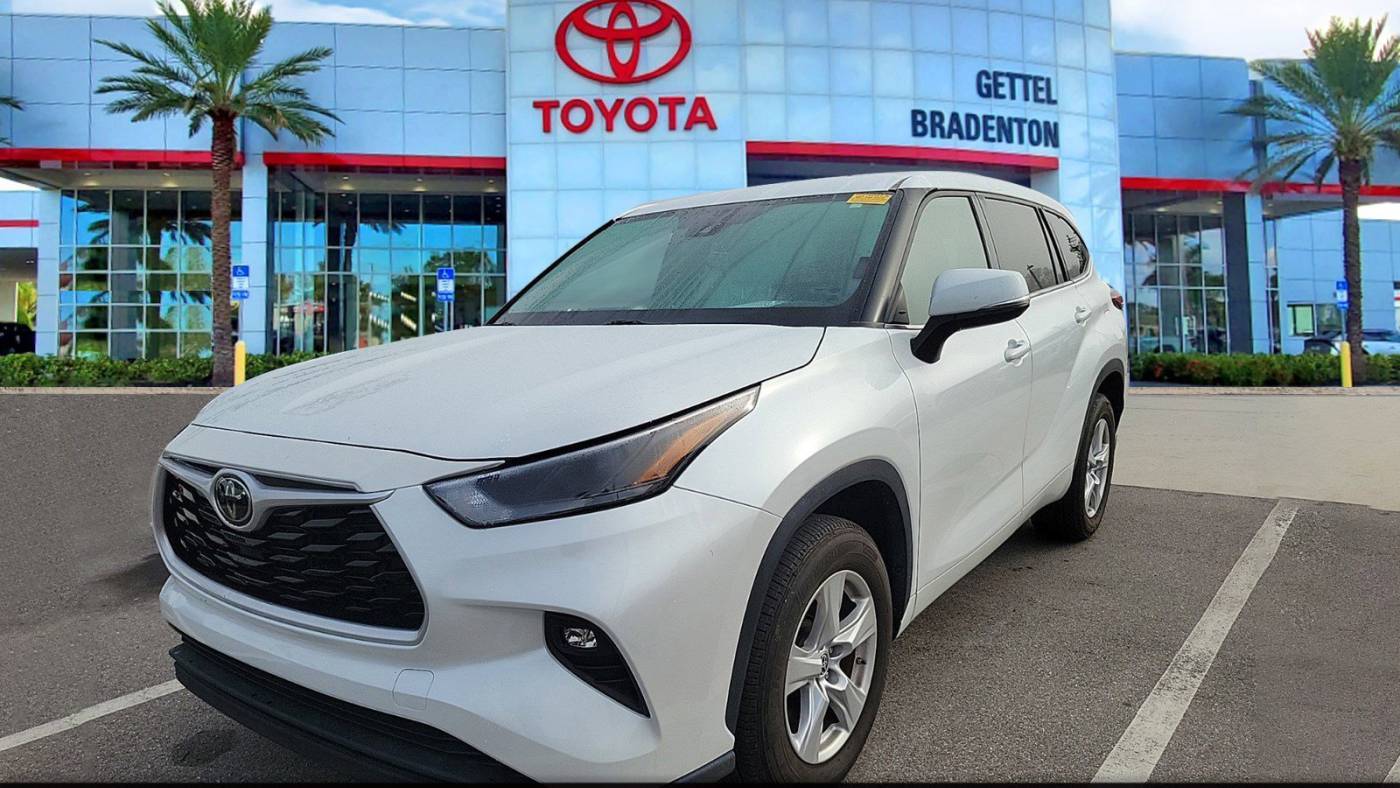 2022 Toyota Highlander LE — SUV — 14,349 mi — Bradenton, FL