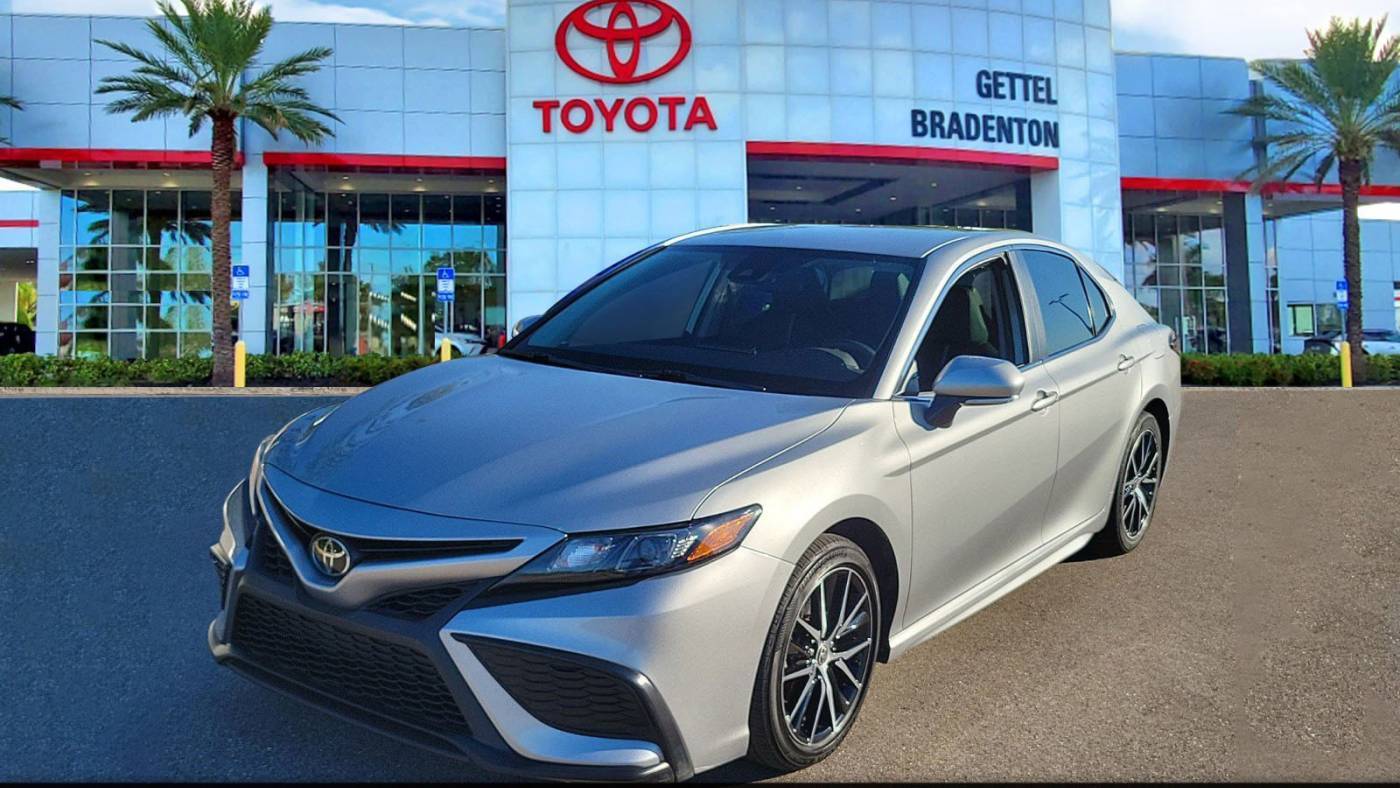2022 Toyota Camry SE — Sedan — 28,294 mi — Bradenton, FL