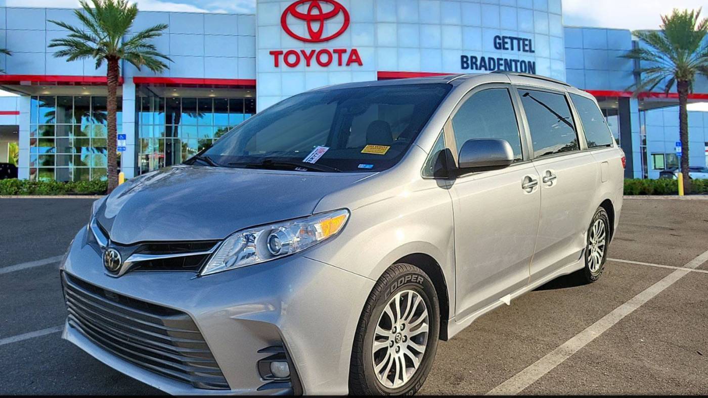2018 Toyota Sienna XLE — Minivan — 27,301 mi — Bradenton, FL