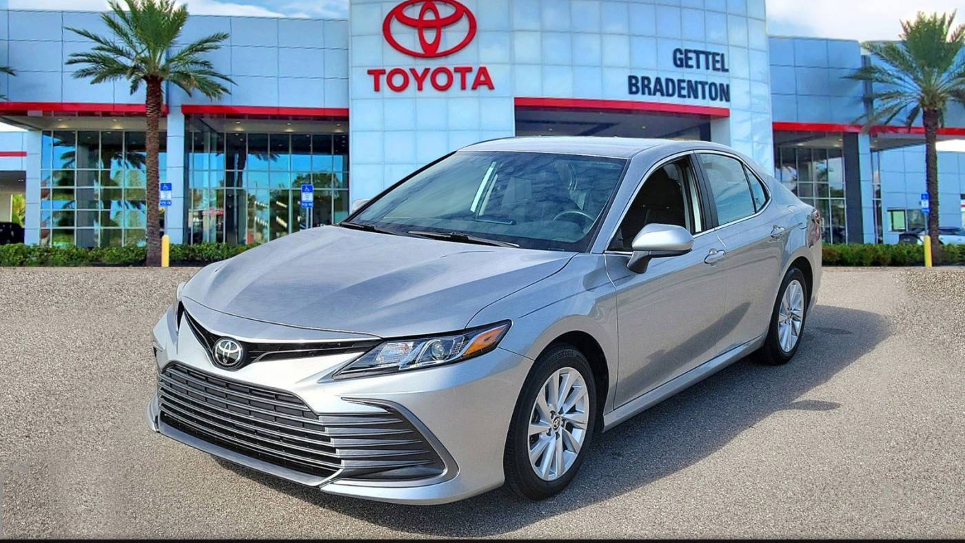 2023 Toyota Camry LE — Sedan — 14,971 mi — Bradenton, FL