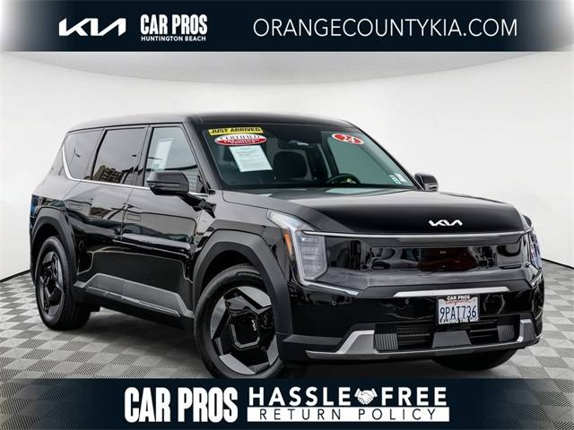 2024 Kia EV9 Light Long Range — SUV — 2,292 mi — Huntington Beach, CA