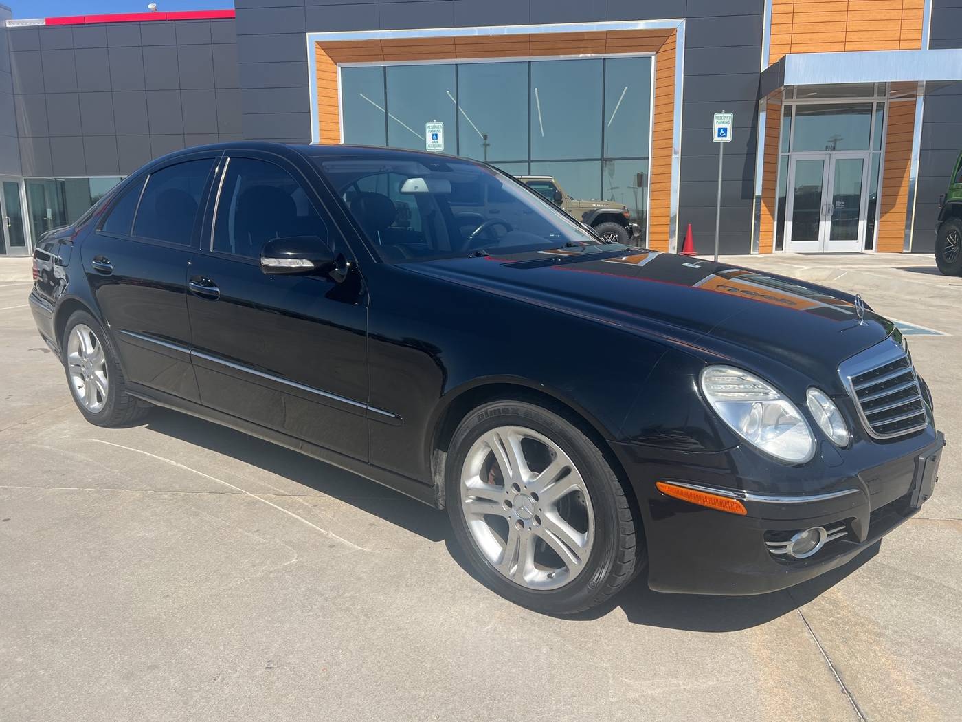 2009 Mercedes-Benz E-Class E 350 — Sedan — 138,567 mi — Shawnee, OK