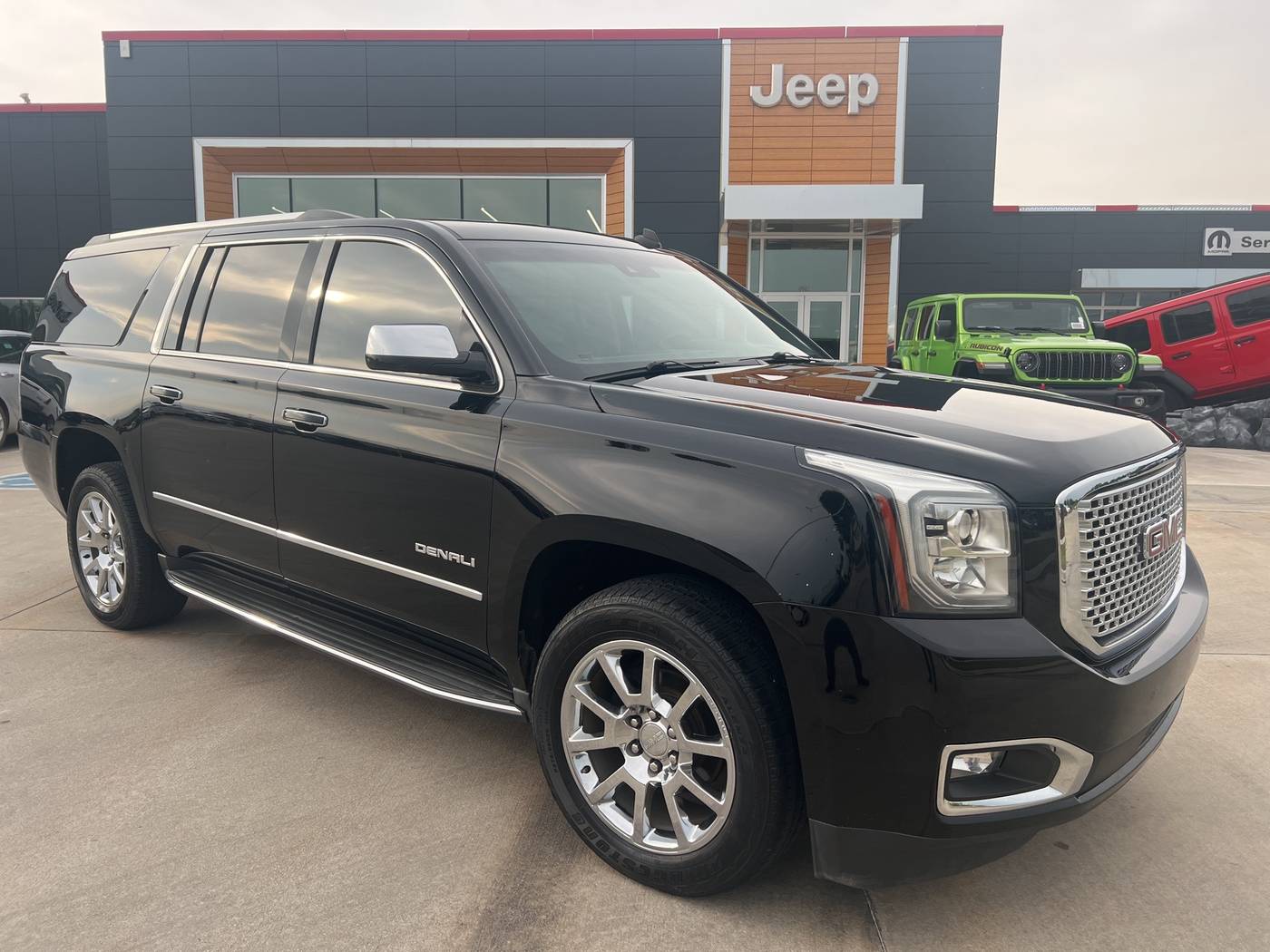 2015 GMC Yukon Denali — SUV — 111,037 mi — Shawnee, OK