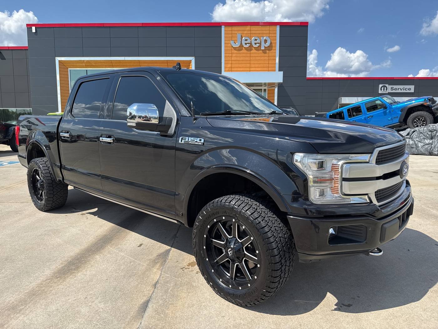 2019 Ford F-150 Platinum — Pickup Truck — 142,825 mi — Shawnee, OK
