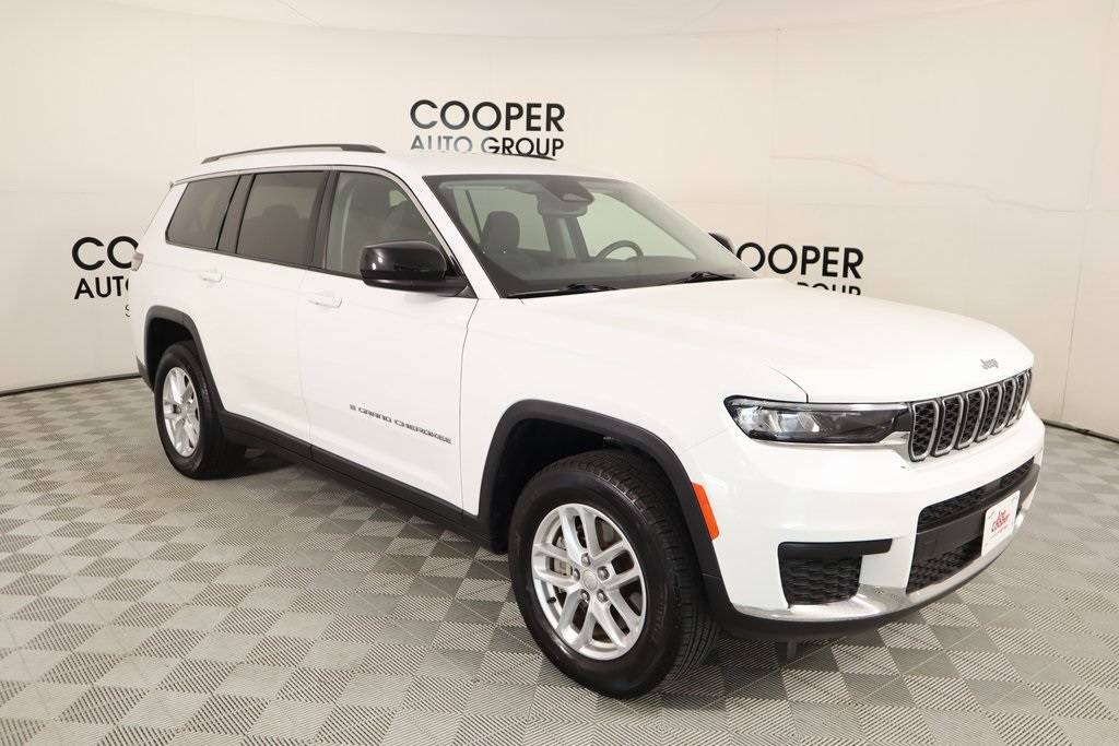 2023 Jeep Grand Cherokee Laredo — SUV — 40,755 mi — Shawnee, OK