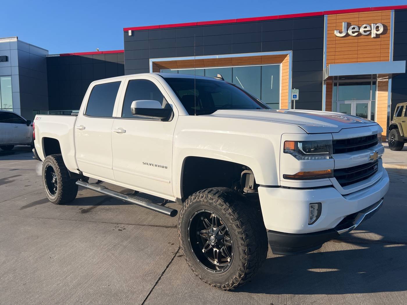 2017 Chevrolet Silverado 1500 LT — Pickup Truck — 188,066 mi — Shawnee, OK