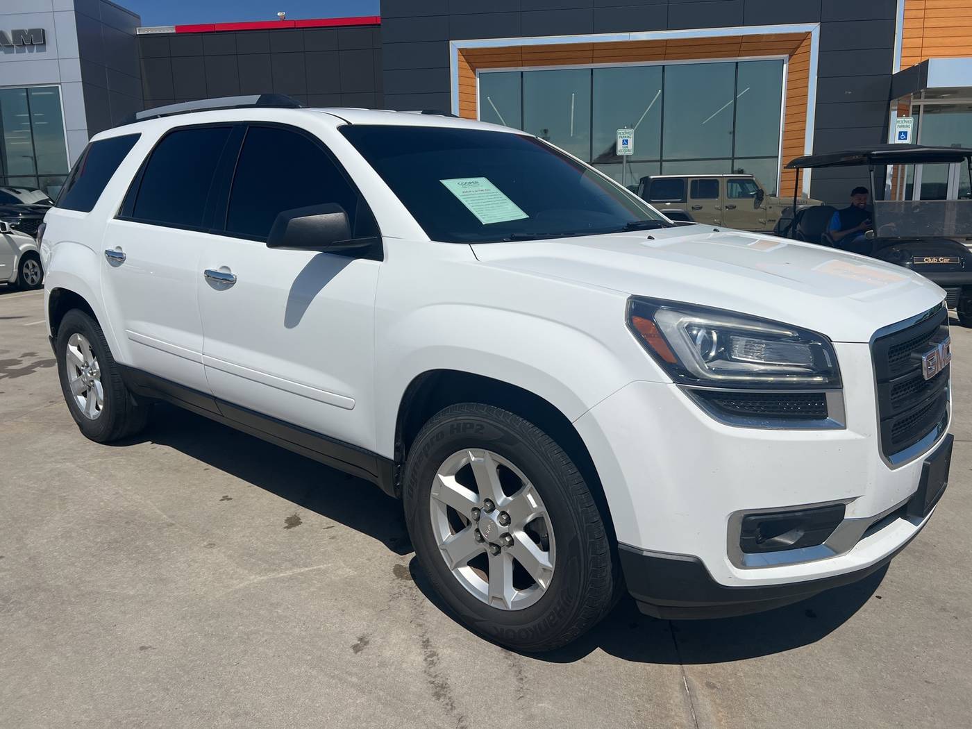 2016 GMC Acadia SLE — SUV — 136,999 mi — Shawnee, OK
