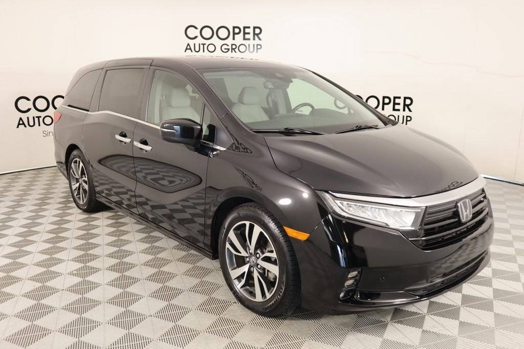 2022 Honda Odyssey Touring — Minivan — 97,642 mi — Shawnee, OK