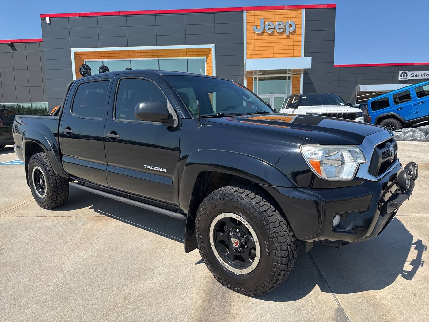 2013 Toyota Tacoma Base — Pickup Truck — 125,140 mi — Shawnee, OK