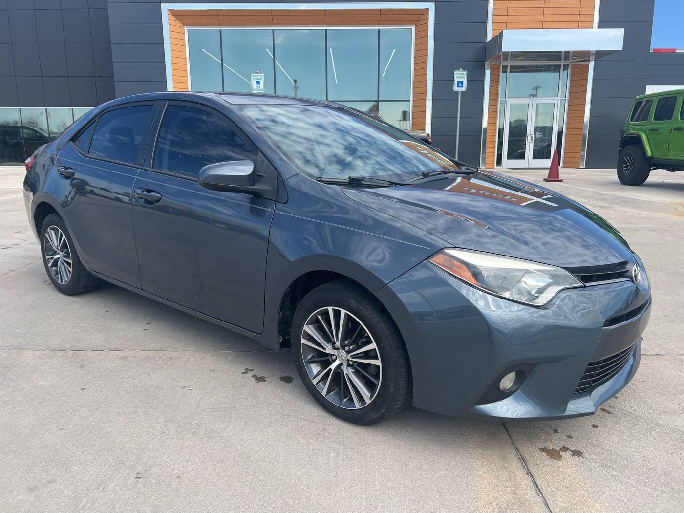 2016 Toyota Corolla L — Sedan — 153,096 mi — Shawnee, OK
