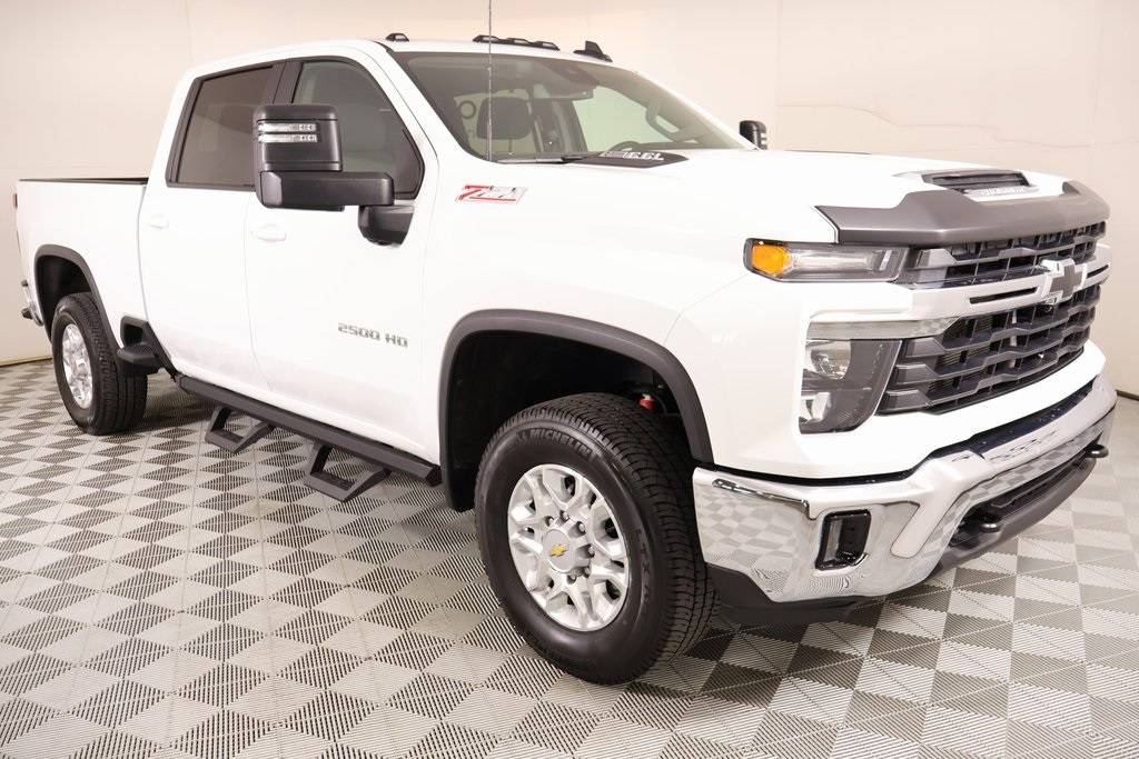 2024 Chevrolet Silverado 2500HD LT — Pickup Truck — 22,359 mi — Shawnee, OK