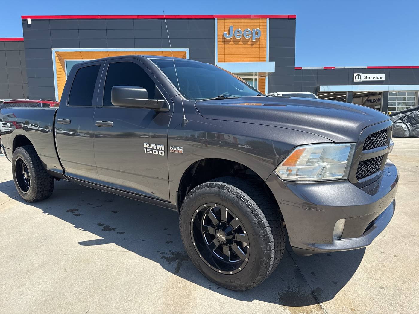 2018 Ram 1500 Express — Pickup Truck — 123,059 mi — Shawnee, OK