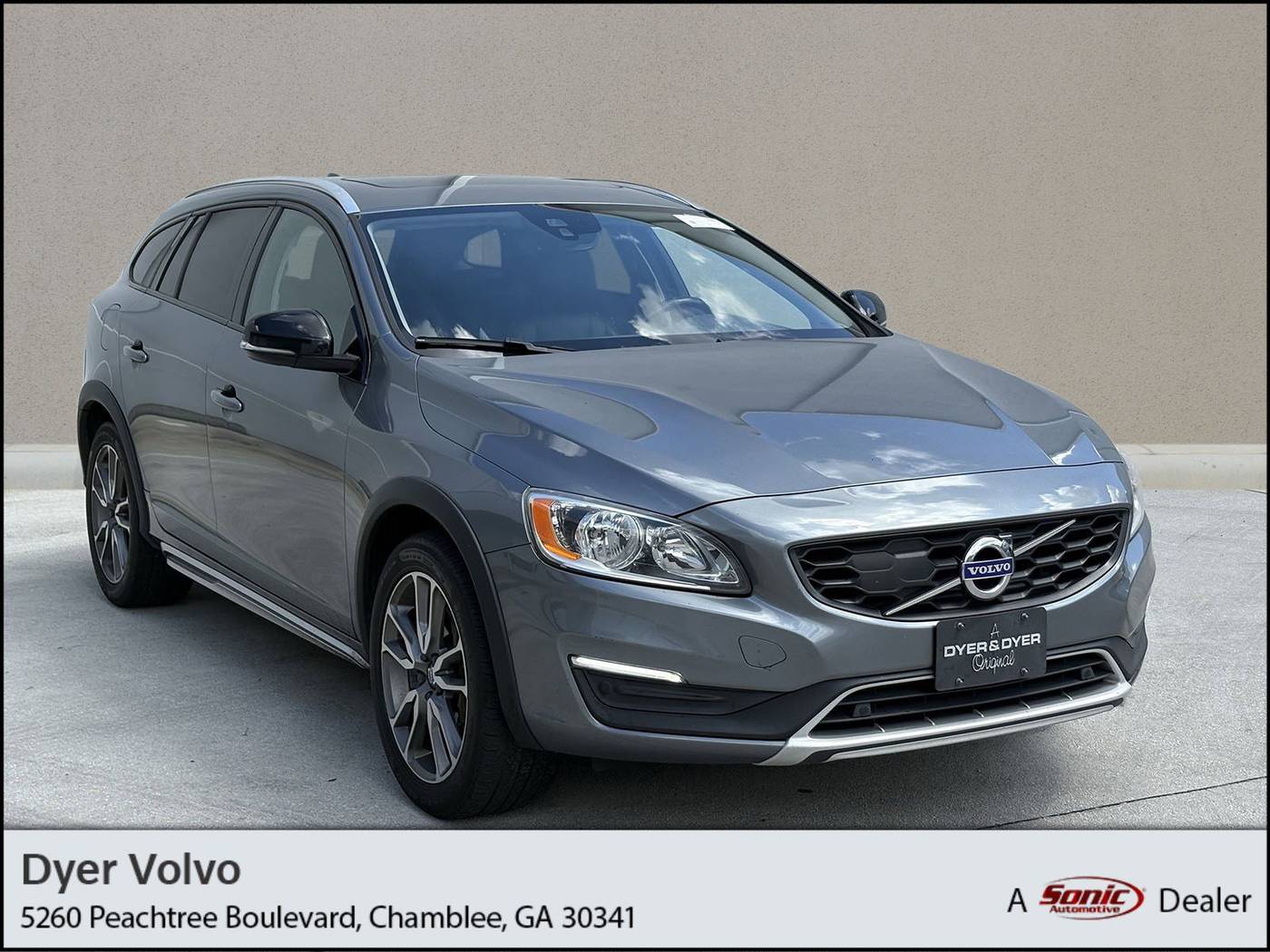 2018 Volvo V60 Cross Country T5 — Wagon — 151,188 mi — Chamblee, GA
