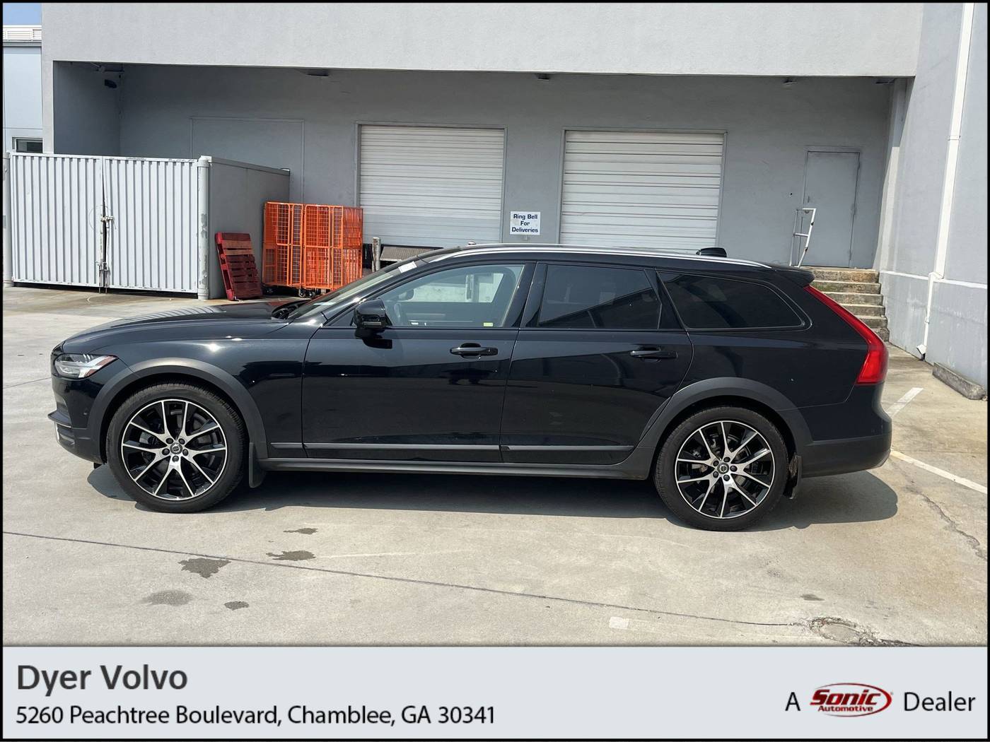 2018 Volvo V90 Cross Country T6 — Wagon — 71,865 mi — Chamblee, GA