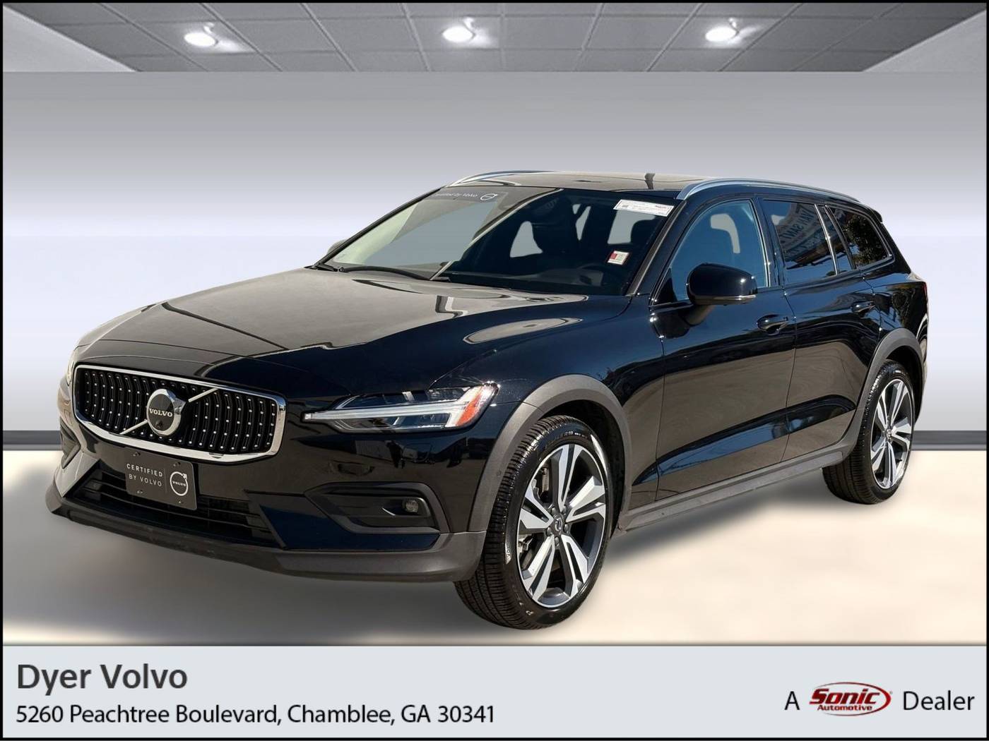 2025 Volvo V60 Cross Country Plus — Wagon — 12,782 mi — Chamblee, GA