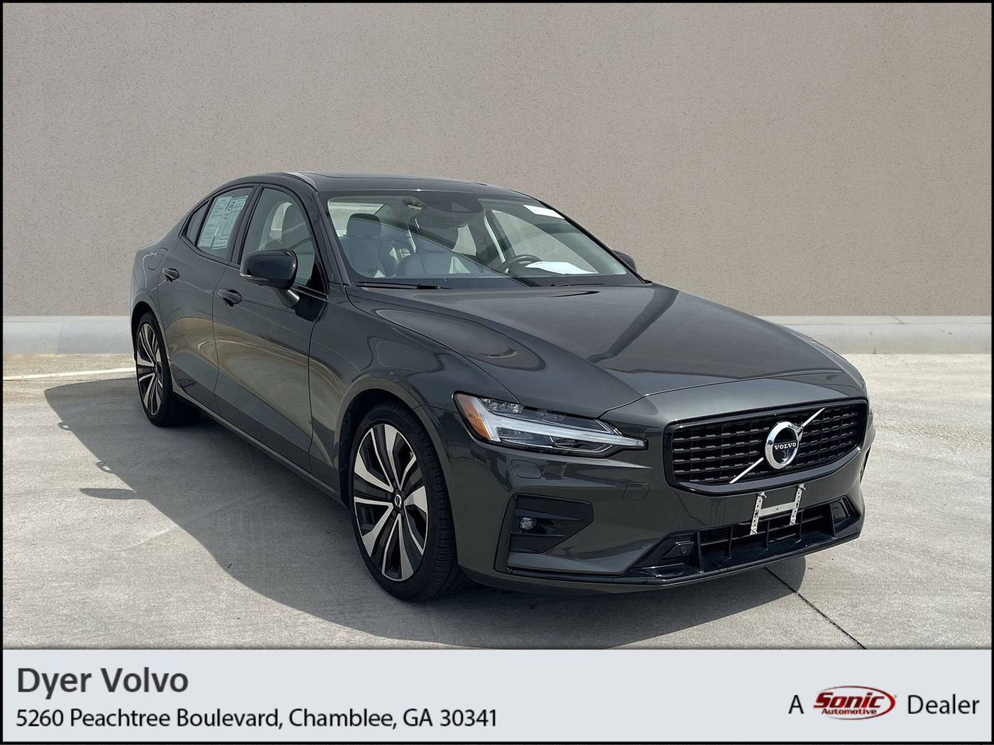 2022 Volvo S60 Momentum — Sedan — 21,049 mi — Chamblee, GA