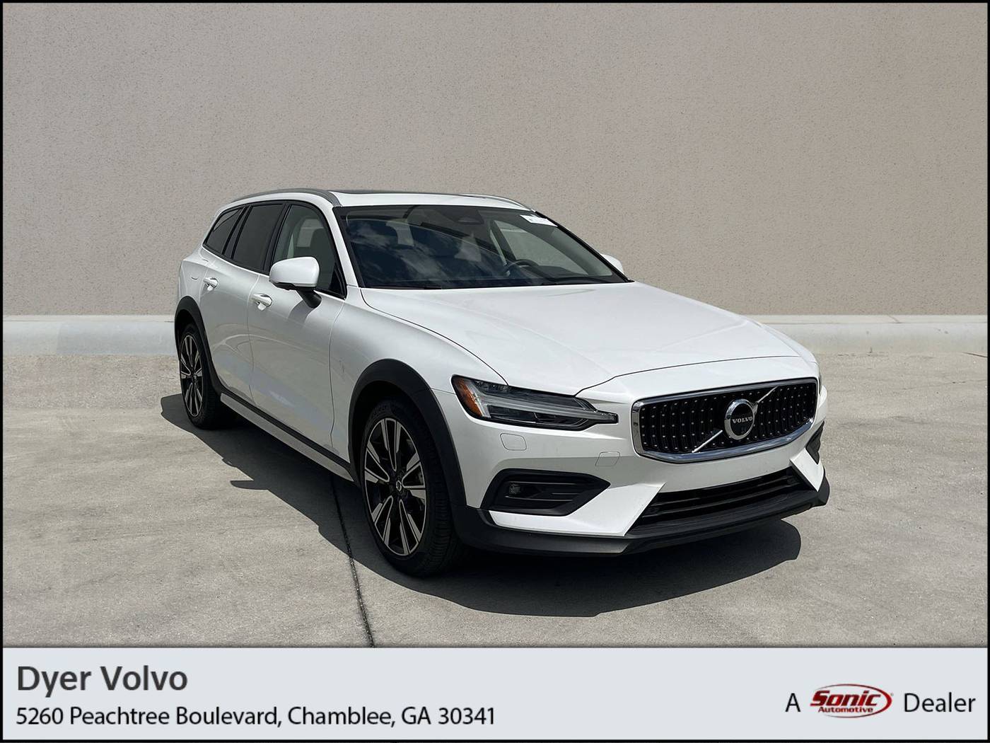 2024 Volvo V60 Cross Country Ultimate — Wagon — 15,728 mi — Chamblee, GA